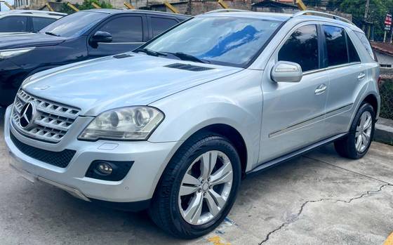 MERCEDES-BENZ ML 320 3.0 4X4 CDI V6 24V DIESEL 4P AUTOMÁTICO